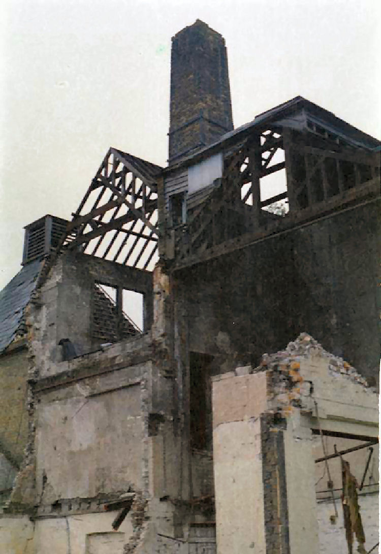 Kingsford Brewery demolition 1983